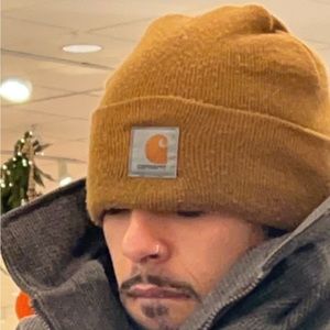 Meet your Posher, Dylan